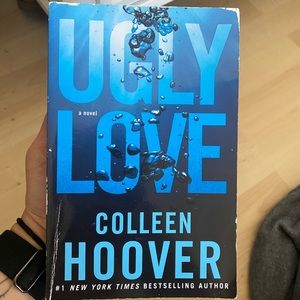 Ugly Love — Colleen Hoover